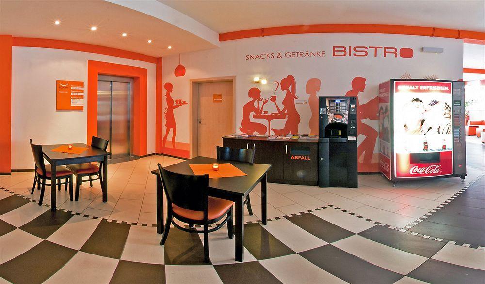 Orange Hotel Und Apartments Neu-Ulm Esterno foto