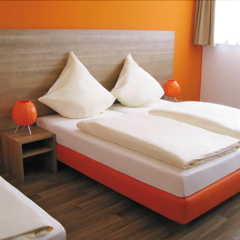 Orange Hotel Und Apartments Neu-Ulm Esterno foto